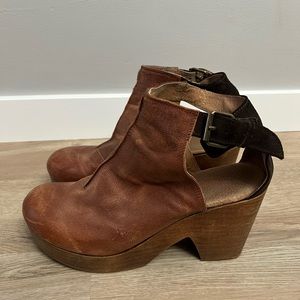 Free People Cedar Clog
